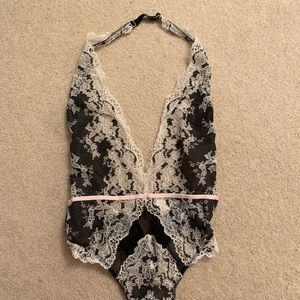 VS body suit